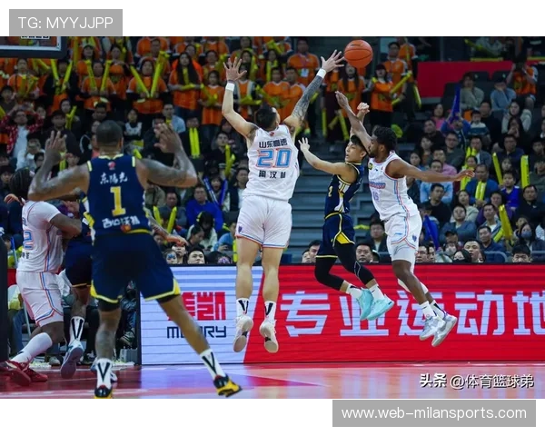 篮球新星崛起，挑战传统强队！，篮球新玩法