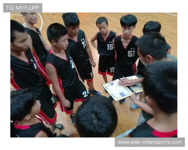 篮球梦燃起青春不灭火焰，篮球燃烧的岁月小说