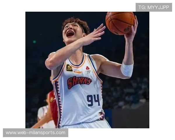 上海主场力压新疆，王哲林两双稳住禁区，cba上海队王哲林